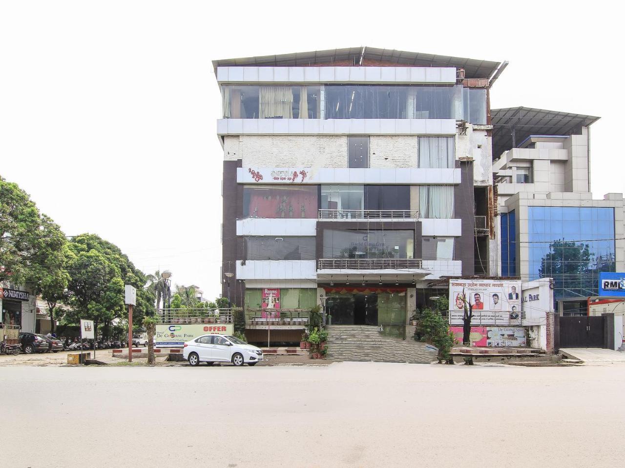 Oyo 3683 De Global Park Hotel Hasanganj Bagian luar foto